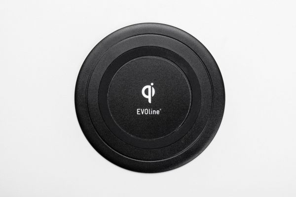 Бездротова зарядка EVOline Qi-Charger